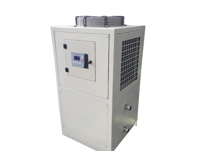 購買冷油機時需要注意什么？