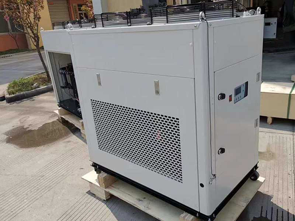 冷油機(jī)怎么做好清洗的工作 冷油機(jī)怎么做好清洗的工作