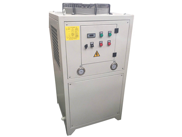 工業(yè)油冷機如何避免問題的發(fā)生